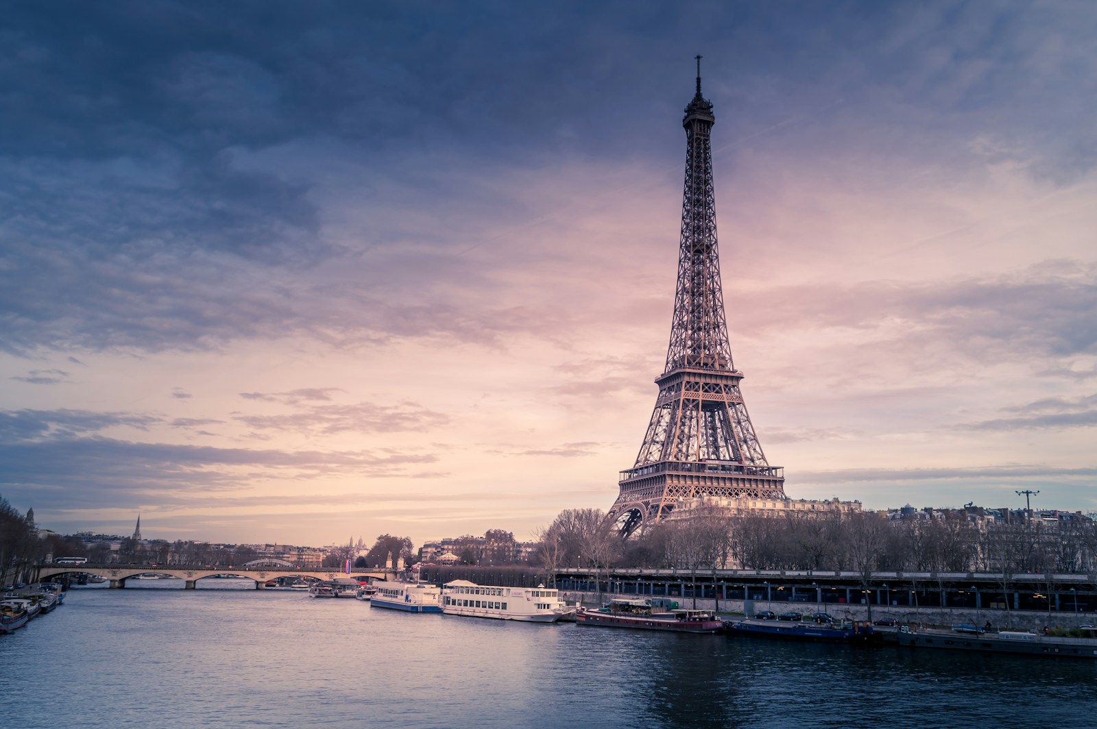 Jobs & visas in France